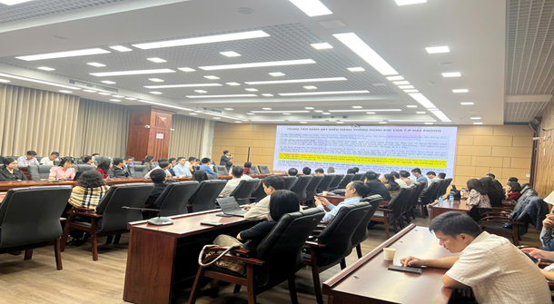 Lớp Đào tạo kỹ năng lãnh đạo, quản lý 4.0 đi nghiên cứu thực tế tại Trung tâm Giám sát điều hành thông minh thành phố